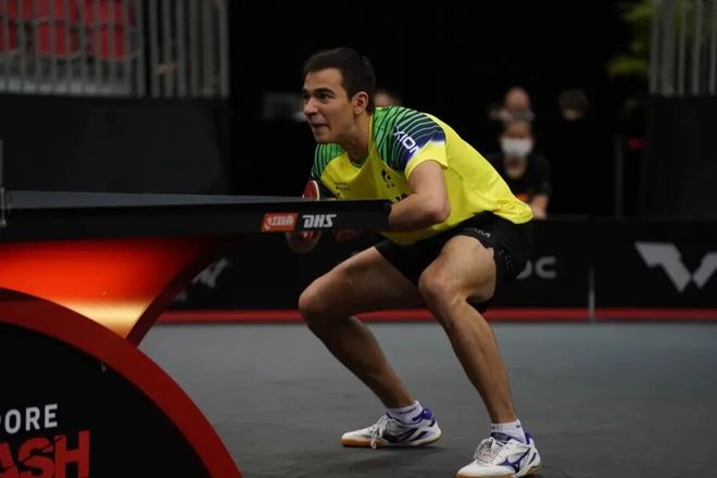 斯展现了超 斯展现了超